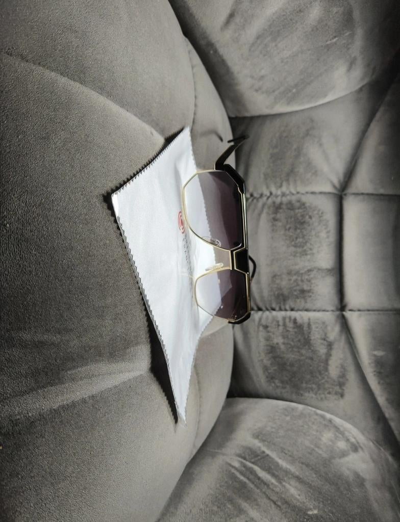 Cazal Heren Zonnebril - Zo goed als nieuw!, Sieraden, Tassen en Uiterlijk, Zonnebrillen en Brillen | Heren, Ophalen of Verzenden