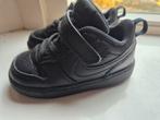 Nike schoenen zwarte maat 23,5, Kinderen en Baby's, Babykleding | Schoentjes en Sokjes, Ophalen, Zo goed als nieuw, Jongetje of Meisje