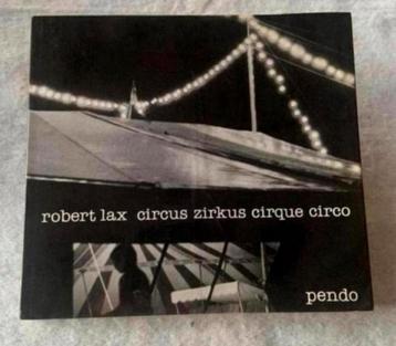 1981 Boek Robert Lax, Zirkus-Cirque-Circo: Circus of the Sun beschikbaar voor biedingen