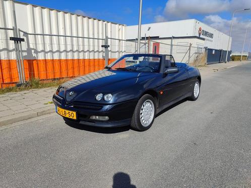 Alfa Romeo Spider 2.0 Twin Spark 16V 1997 Zwart, Auto's, Alfa Romeo, Particulier, Spider, Airbags, Bluetooth, Centrale vergrendeling
