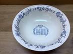 Te koop aangeboden bruiloft kom van Royal Staffordshire., Antiek en Kunst, Antiek | Servies los, Ophalen of Verzenden