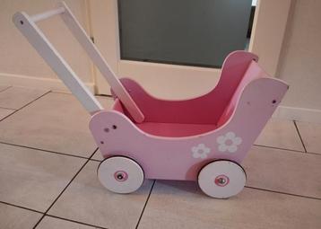 Roze poppenwagen beschikbaar voor biedingen