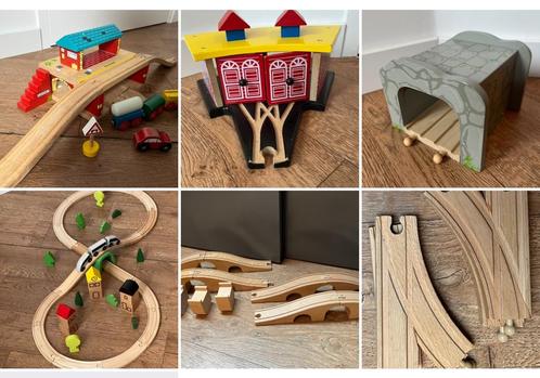 Diverse sets houten trein, Kinderen en Baby's, Speelgoed | Houten speelgoed, Gebruikt, Duw- of Trekspeelgoed, Ophalen of Verzenden