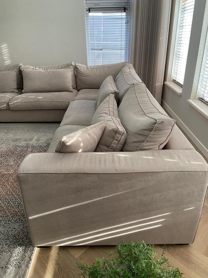 Hoekbank Annabelle - Room108, Huis en Inrichting, Banken | Bankstellen, Gebruikt, Hoekbank, Vierpersoons of meer, 300 cm of meer