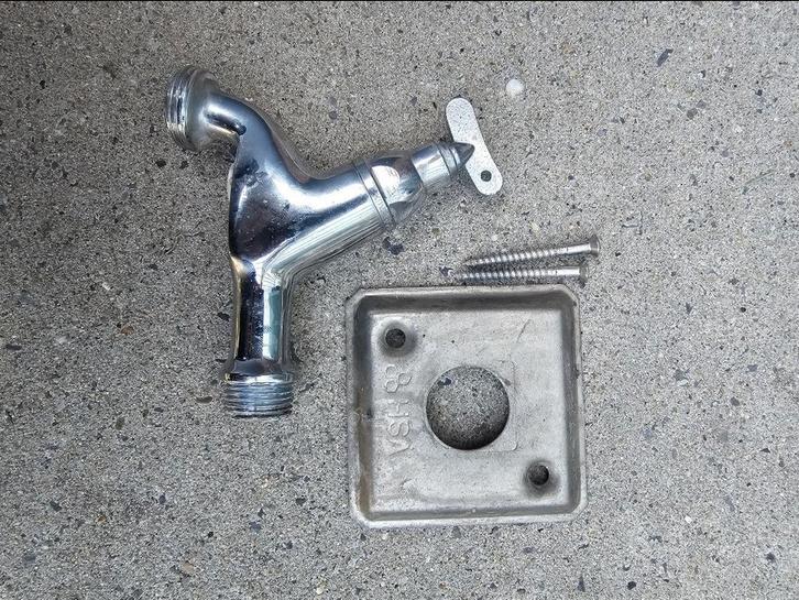 Buitenkraan metaal zilver, Tuin en Terras, Buitenkranen, Zo goed als nieuw, Ophalen of Verzenden
