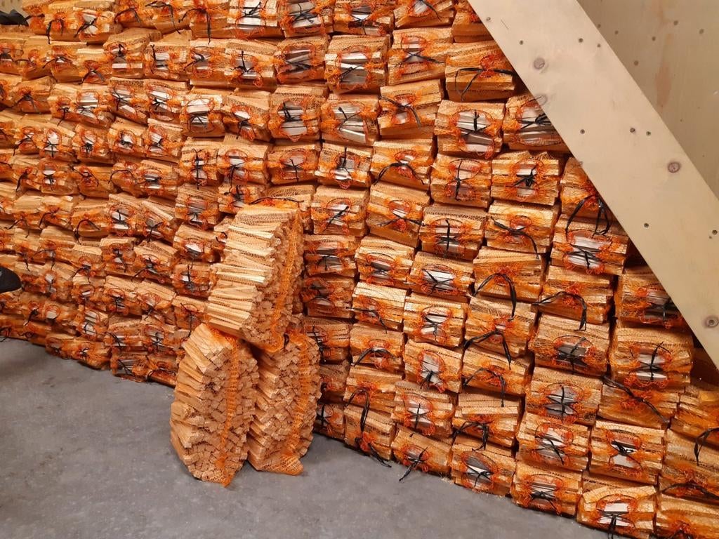 Aanmaakhoutjes openhaardhout hout openhaard aanmaakhout, Tuin en Terras, Haardhout, Minder dan 3 m³, Ophalen, Overige houtsoorten