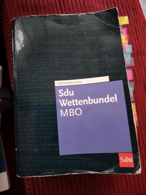Wettenbundel MBO 2023-2024, Boeken, Wetenschap, Zo goed als nieuw, Ophalen of Verzenden