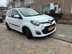 Renault Twingo

1.2 16V Collection 2013, Auto's, Renault, Voorwielaandrijving, 839 kg, Twingo, 74 pk