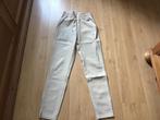 Beige nep leren broek van Ambika maat M, Maat 38/40 (M), Beige, Ophalen of Verzenden, Zo goed als nieuw