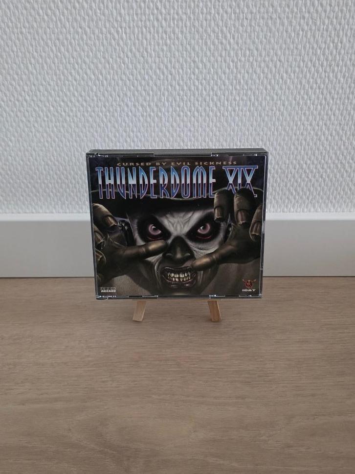 Thunderdome XIX (deel 19), Cd's en Dvd's, Cd's | Dance en House, Zo goed als nieuw, Overige genres, Ophalen of Verzenden