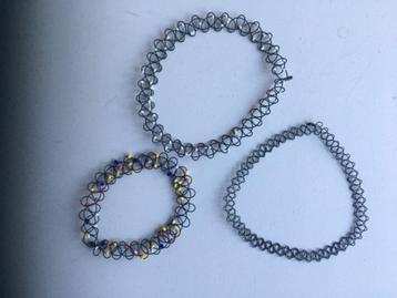chokers beschikbaar voor biedingen