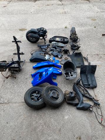 Piaggio 50/125cc 2 takt typhoon onderdelen! beschikbaar voor biedingen