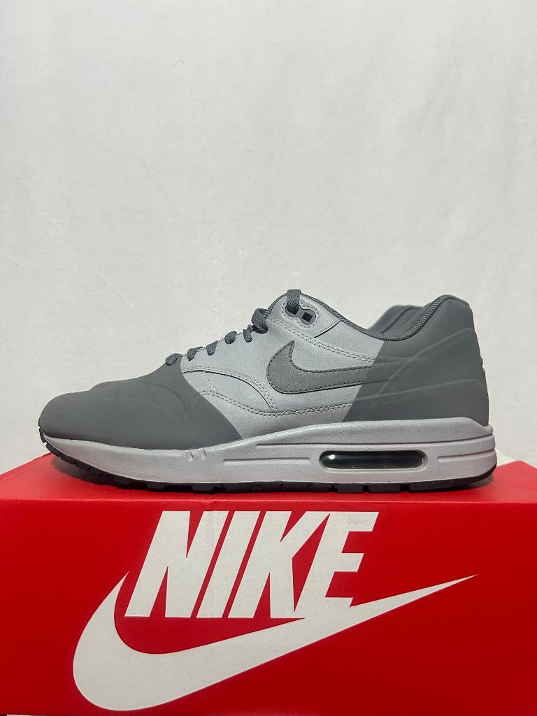 ALS NIEUW! Maat 44,5 - Nike Air Max 1 Premium Se Wolf Grey