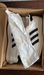 Adidas  - inclusief verzendkosten, Adidas, Wit, Ophalen of Verzenden, Sneakers of Gympen