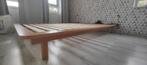 Made *dot* com, Kano Platform Bed
Frame, Huis en Inrichting, Ophalen, Gebruikt, Tweepersoons, 160 cm
