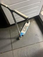 Aztek stuntstep ( met custom deck ), Fietsen en Brommers, Steps, Ophalen of Verzenden, Zo goed als nieuw, Gewone step