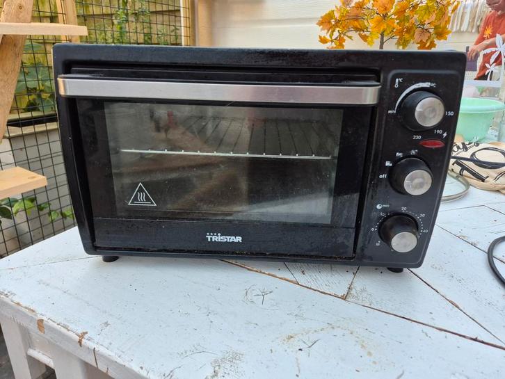 Tristar Mini Oven - Camping Oven Zwart, Witgoed en Apparatuur, Ovens, Gebruikt, Vrijstaand, Oven, Minder dan 45 cm, Minder dan 45 cm