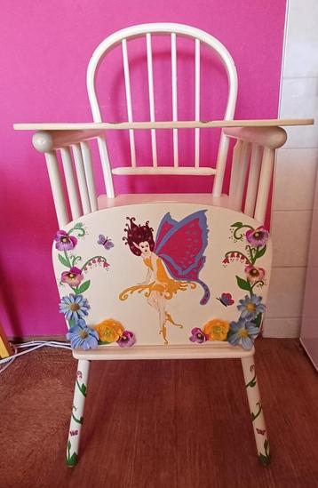 Handbeschilderde/kinderstoel vintage, decoratie, stoel kind beschikbaar voor biedingen