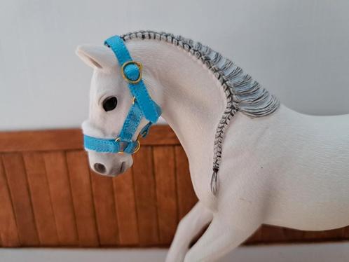 Schleich halster lichtblauw, Verzamelen, Dierenverzamelingen, Zo goed als nieuw, Beeldje of Figuurtje, Paard, Ophalen of Verzenden