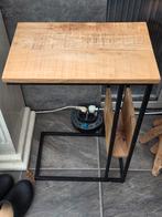 Nieuw Bijzettafeltje met Tijdschriftenrek, Huis en Inrichting, Tafels | Bijzettafels, 45 tot 60 cm, Minder dan 55 cm, Nieuw, Ophalen of Verzenden