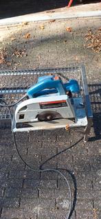 Bosch Cirkelzaag 1600W in Houtenkist, Doe-het-zelf en Verbouw, Gereedschap | Zaagmachines, Ophalen, Gebruikt, Cirkelzaag, 70 mm of meer