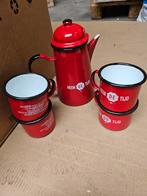 DE douwe egberts koffiekan met 4 mokken rood emaille, Ophalen of Verzenden
