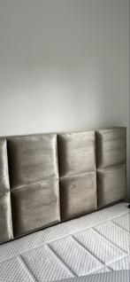 Mooi 180x200 bed + hocker - Nieuwstaat!, Ophalen, Overige kleuren, Tweepersoons, Zo goed als nieuw