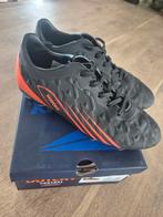 Dutchy Voetbalschoenen Maat 36 incl beschermers, Dutchy, Ophalen of Verzenden, Zo goed als nieuw, Jongen of Meisje