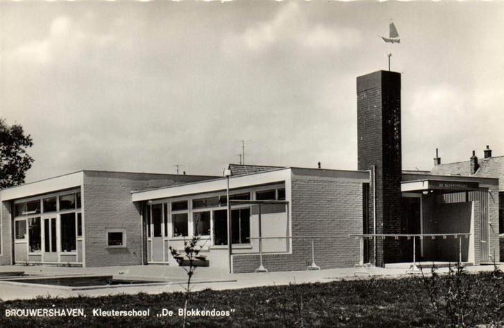 Brouwershaven, Kleuterschool De Blokkendoos - ongelopen, Verzamelen, Ansichtkaarten | Nederland, Ongelopen, Noord-Brabant, Voor 1920