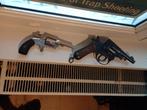 Antieke revolvers, Ophalen