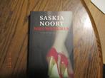 Nieuwe buren Auteur: Saskia Noort 9789041413499, Ophalen of Verzenden, Zo goed als nieuw
