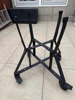 Basterd kamado Large onderstel + 2 zijplanken + hoes, Ophalen, Zo goed als nieuw, The Bastard