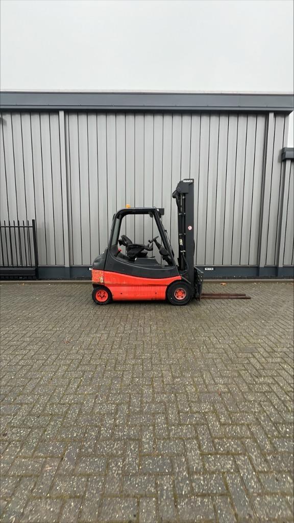 linde 2,5 ton triplo 5,90 mtr sideshift vorkversteller, Zakelijke goederen, Machines en Bouw | Heftrucks en Intern transport, Heftruck