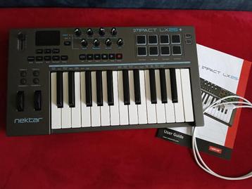 Nektar Impact LX25+ USB/Midi keyboard 25 toetsen en drumpad beschikbaar voor biedingen