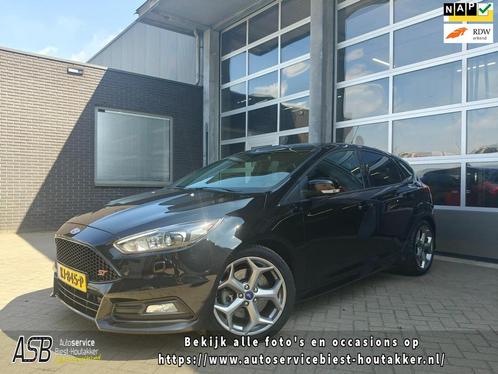 Ford Focus ST | 250 PK | Keyless | Navi | Cruise | Recaro Le, Auto's, Ford, Bedrijf, Te koop, Focus, ABS, Airbags, Airconditioning