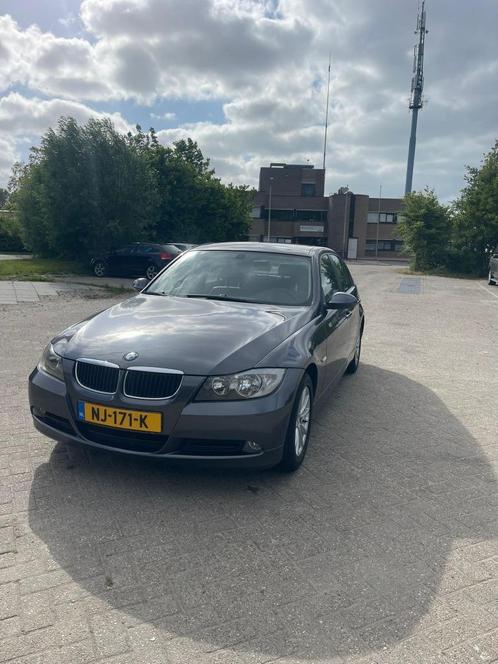 BMW 3-serie 318i | Goed onderhouden| Youngtimer | Leer |, Auto's, BMW, Particulier, 3-Serie, Benzine, C, Sedan, Handgeschakeld