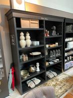 Zwarte riviéra winkel presentatie kasten. 2 stuks!, Ophalen of Verzenden, Zo goed als nieuw