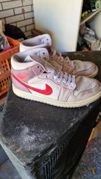 Nike air jordan mid 1 valentine's day maat 42 gedragen, Ophalen, Nike, Sneakers of Gympen, Gedragen