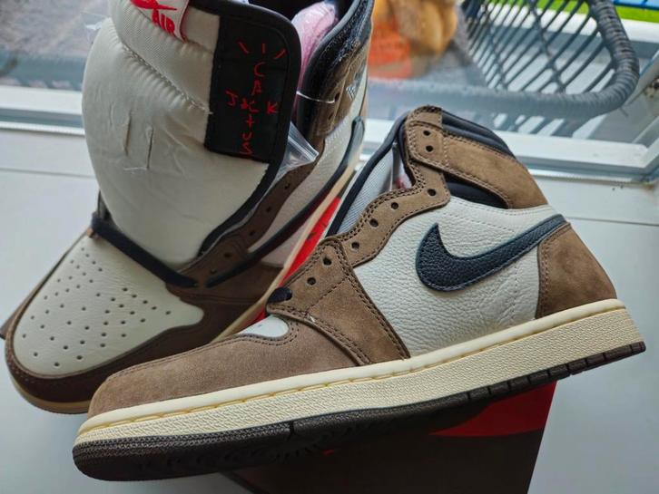 Jordan 1 Retro High OG SP Travis Scott Mocha 42,5 - US9, Kleding | Heren, Schoenen, Nieuw, Sneakers of Gympen, Bruin, Ophalen