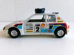 Peugeot 205 Turbo 16 wit 1:24 Bburago (geen ovp), Ophalen of Verzenden, Gebruikt, Auto, Bburago