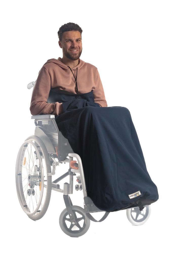 Rolstoel/scootmobiel deken met vaste voetenzak, dicht, Diversen, Rolstoelen, Nieuw, Duwrolstoel, Ophalen of Verzenden