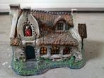 Efteling huisje zeven geitjes met verlichting, Ophalen, Zo goed als nieuw, Beeldje of Poppetje