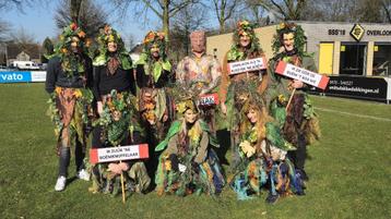 Bomen struiken kostuum beschikbaar voor biedingen