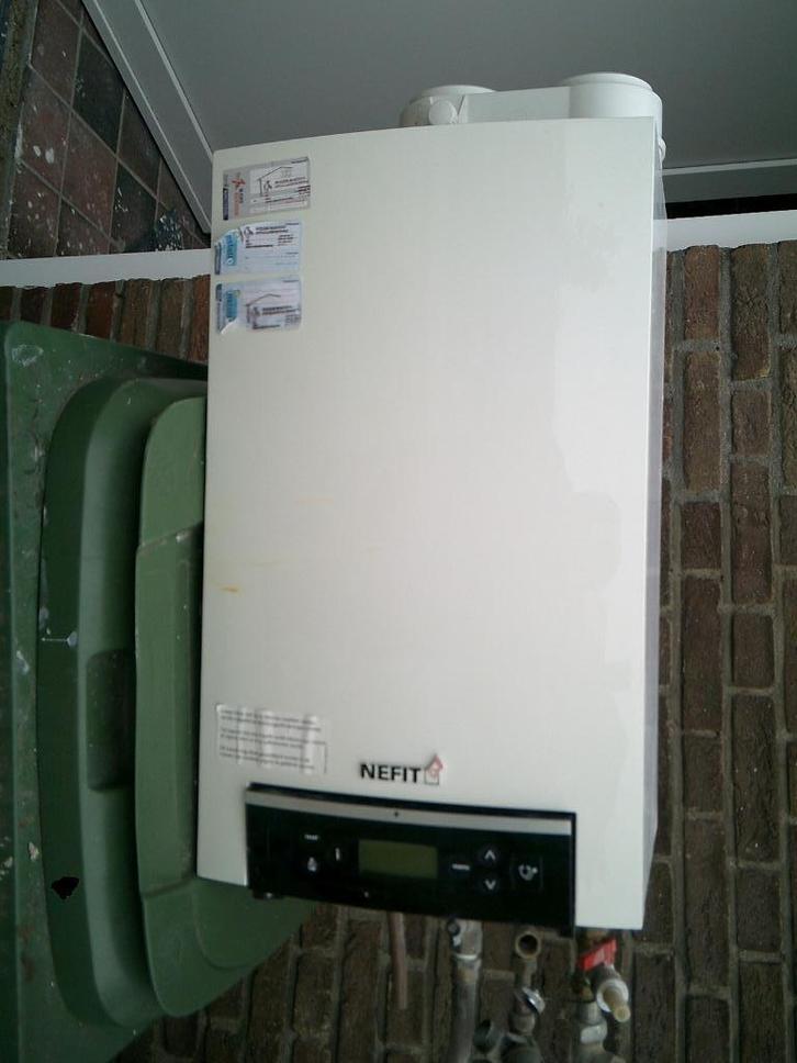 Hoogrendementsketel NEFIT Proline HRC24CW3, Doe-het-zelf en Verbouw, Verwarming en Radiatoren, Gebruikt, Cv-ketel of Combi-ketel