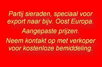 Grote partij goedkope sieraden, bedoeld voor export beschikbaar voor biedingen