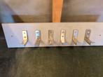 Kapstok met 6 aluminium opklap haakes, Wandkapstok, Gebruikt, Ophalen of Verzenden, Metaal