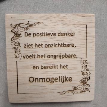 Spreuken op hout gelaserd 084