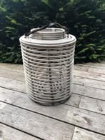 Windlicht van antiek bamboe met lederen riem, Ophalen of Verzenden, Gebruikt, Crème, 25 tot 50 cm