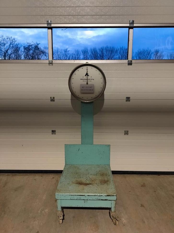 Antieke industriële weegschaal - 162cm hoog, Antiek en Kunst, Antiek | Kantoor en Zakelijk, Ophalen