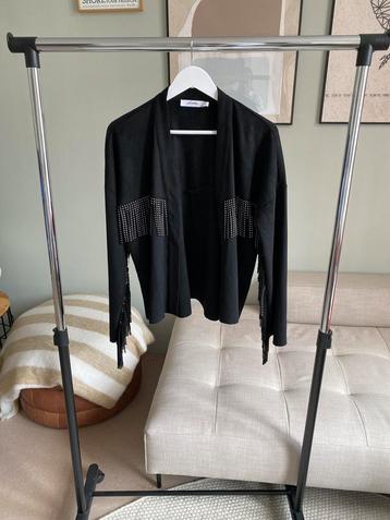 Zwart suede jasje met fringes, Le Ballon maat M.  beschikbaar voor biedingen